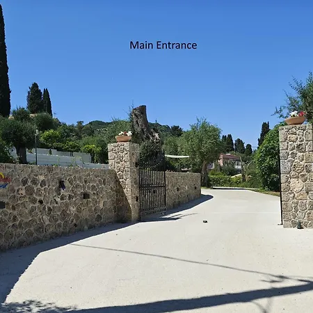 Gina Appartement Benitses (Corfu)