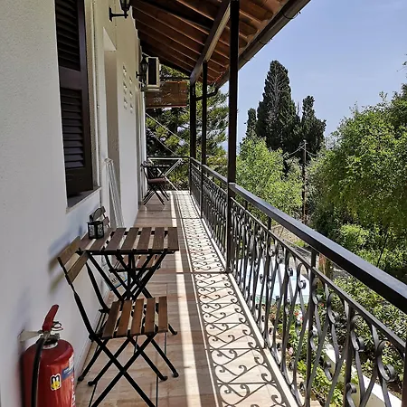 Gina Benitses (Corfu)