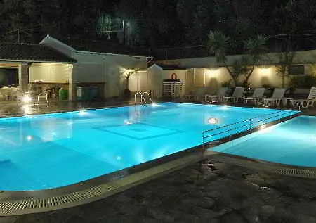 Gina Lägenhet Benitses (Corfu)